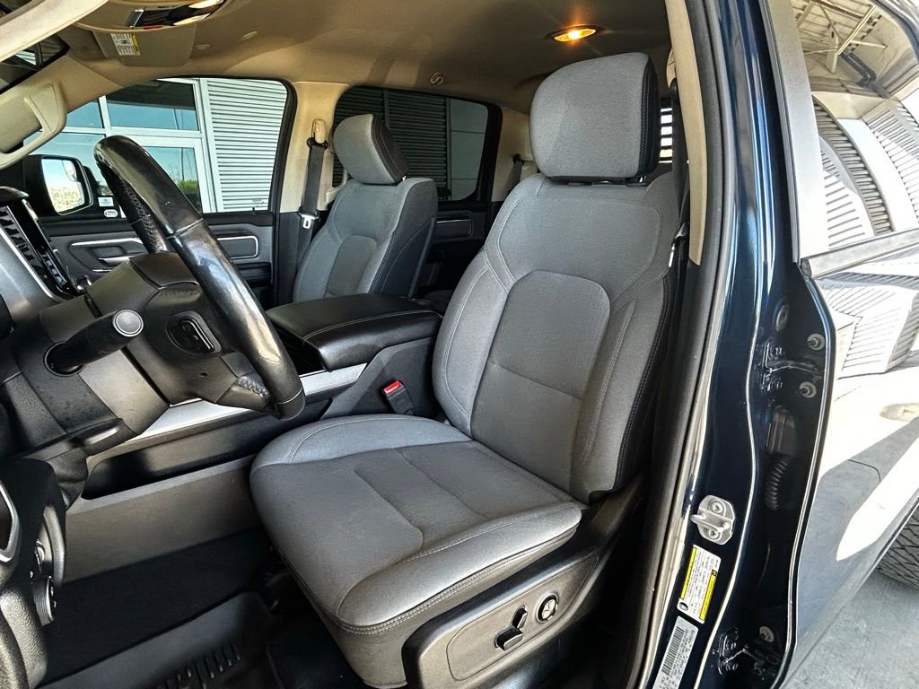 Used 2019 RAM 1500 Big Horn image 18