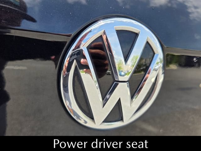 Used 2018 Volkswagen Tiguan SEL FWD image 10