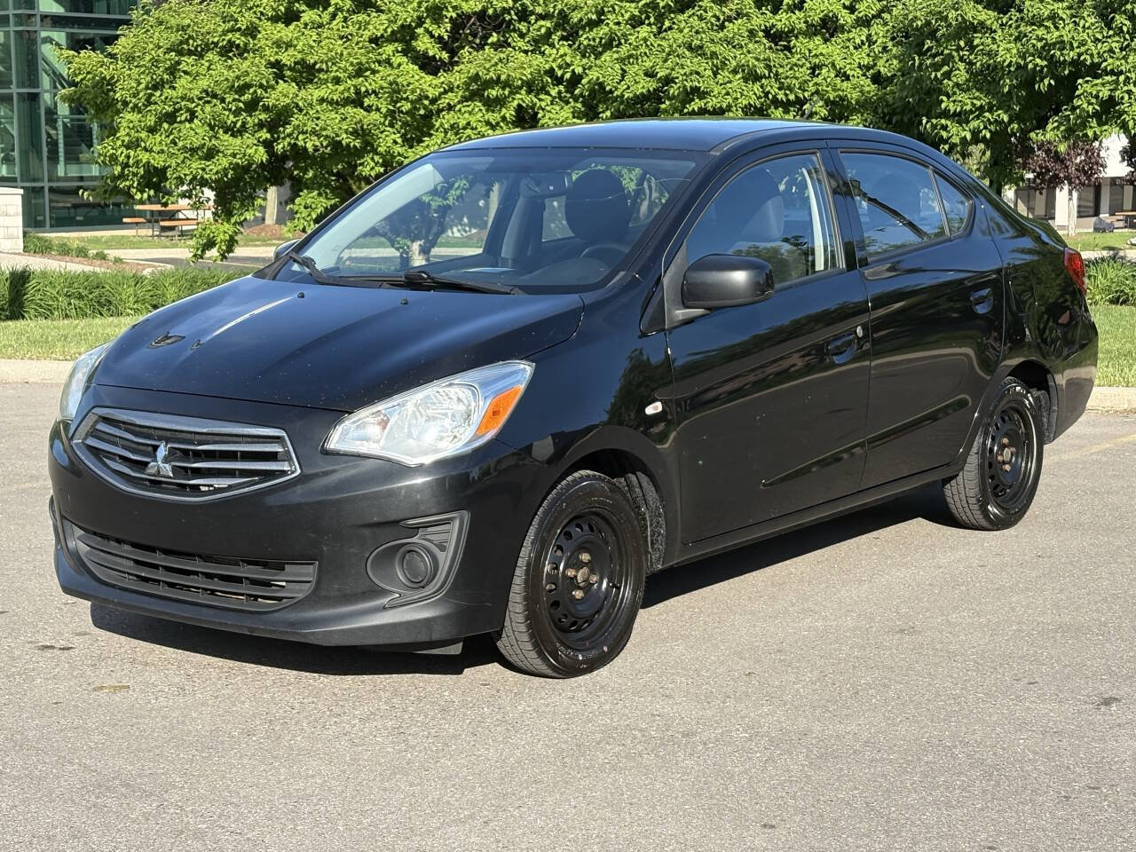 Used 2017 Mitsubishi Mirage G4 ES FWD image 3