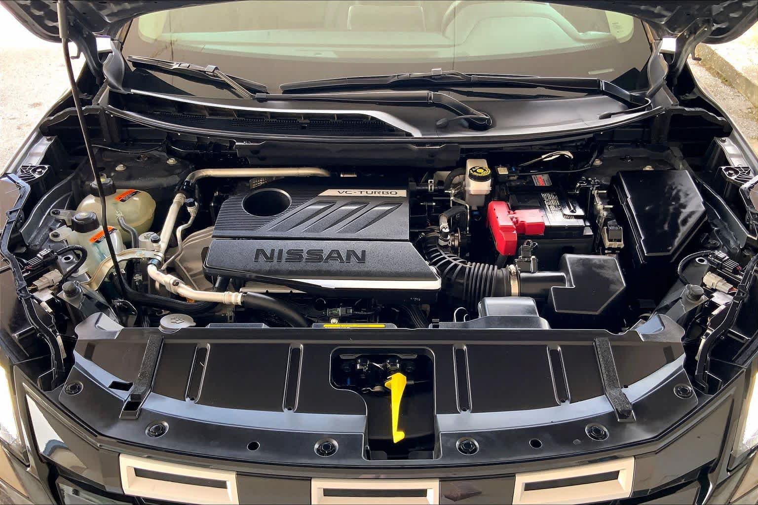 Used 2025 Nissan Rogue SV AWD/4WD image 30