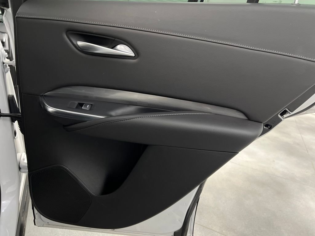 Used 2024 Cadillac XT4 Premium Luxury image 20