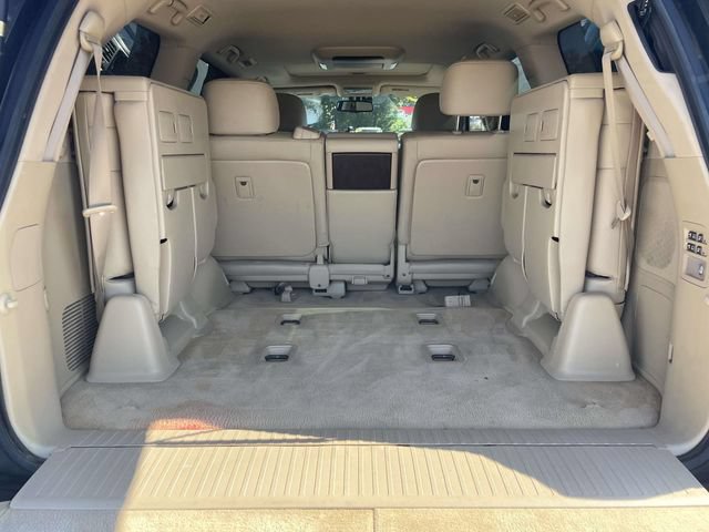 Used 2010 Lexus LX 570 4WD w/ Luxury Pkg image 10