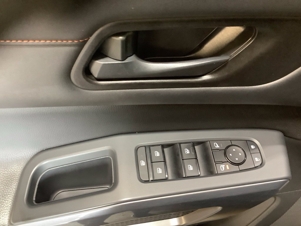 Used 2023 Nissan Pathfinder Rock Creek AWD/4WD image 23