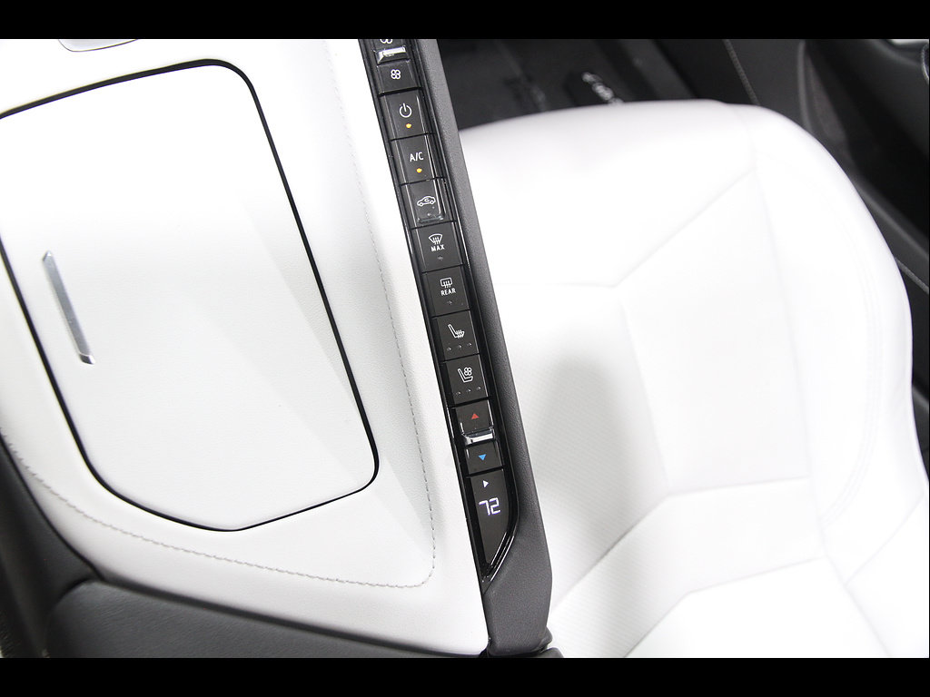 Used 2020 Chevrolet Corvette Stingray Preferred Conv w/ 2LT Preferred Equipment Group RWD image 21