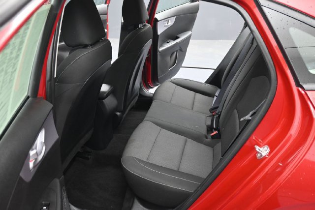 Used 2024 Kia Forte LXS FWD image 9