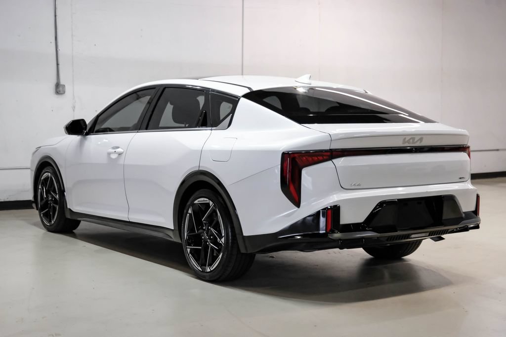 Used 2025 Kia K4 GT-Line w/ GT-Line Premium Package FWD image 11