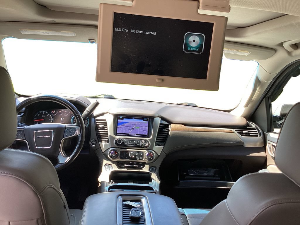 Used 2018 GMC Yukon Denali AWD/4WD image 12