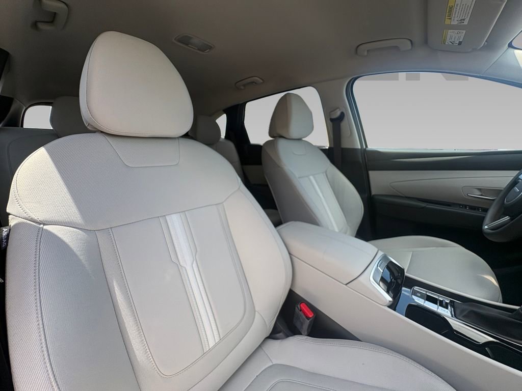 New 2026 Hyundai Tucson SEL FWD image 8