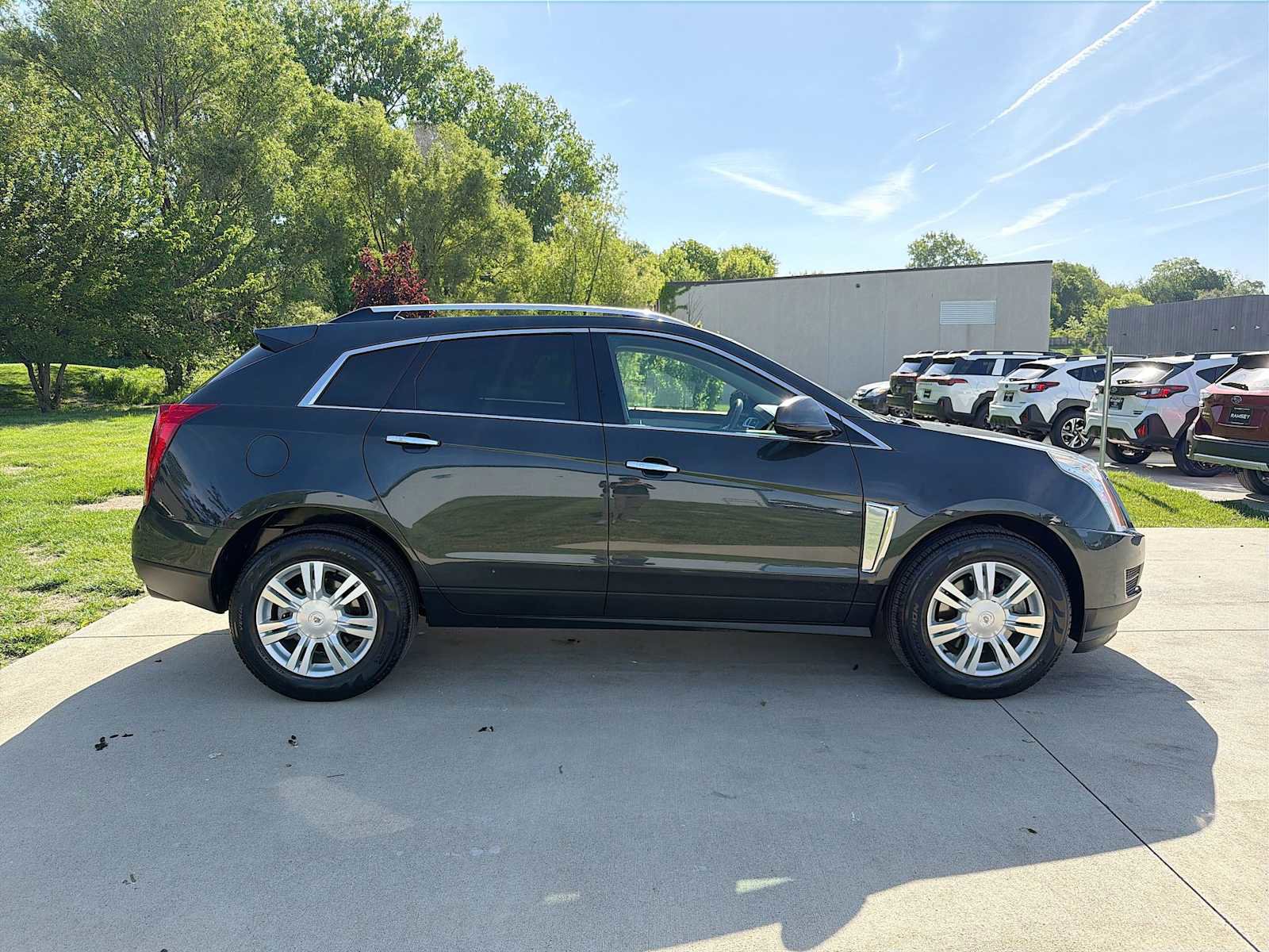 Used 2016 Cadillac SRX Luxury AWD/4WD image 7