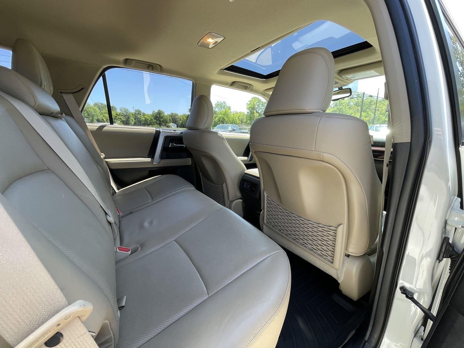 Used 2016 Toyota 4Runner Limited AWD/4WD image 46