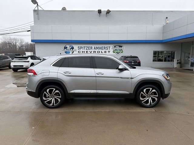 Used 2022 Volkswagen Atlas Cross Sport SEL image 11