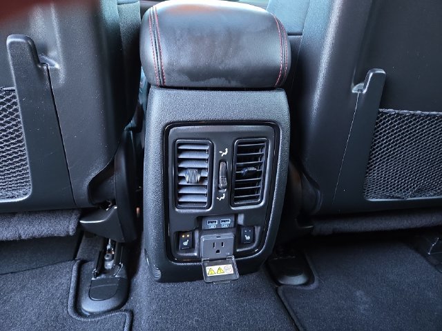 Used 2025 Dodge Durango R/T AWD/4WD image 34
