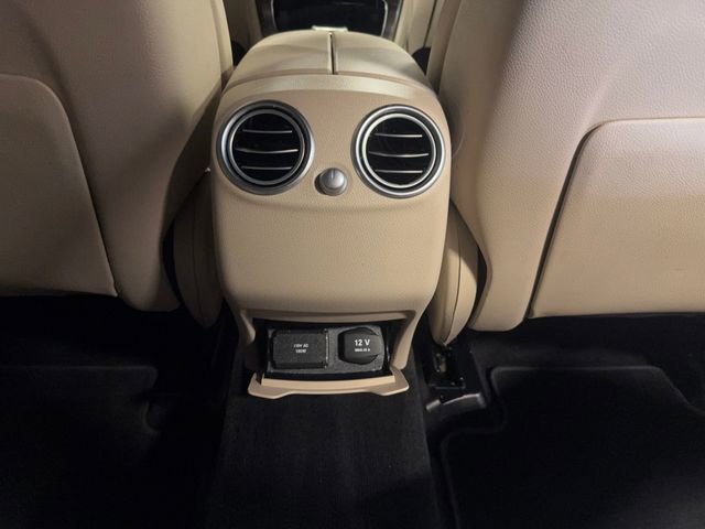 Used 2018 Mercedes-Benz GLC 300 GLC 300 w/ Premium Package image 13