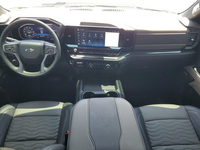 Used 2024 Chevrolet Silverado 2500 ZR2 w/ Technology Package AWD/4WD image 26