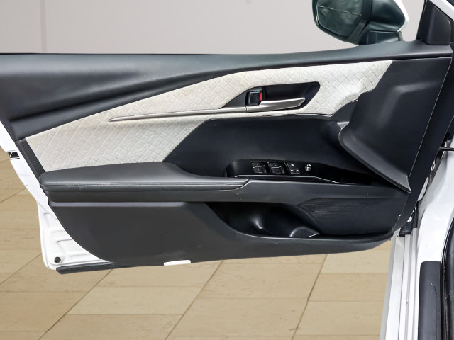 Certified 2025 Toyota Camry XLE FWD image 21