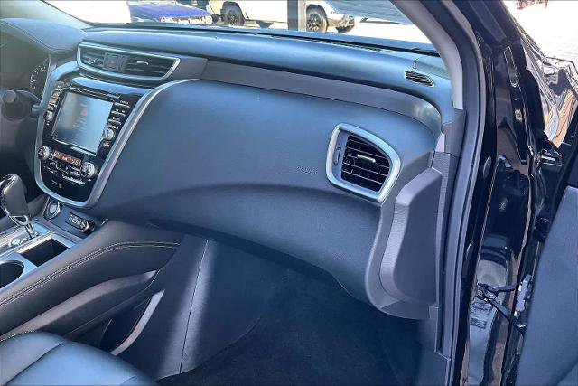 Certified 2024 Nissan Murano SV w/ SV Midnight Edition Package AWD/4WD image 18
