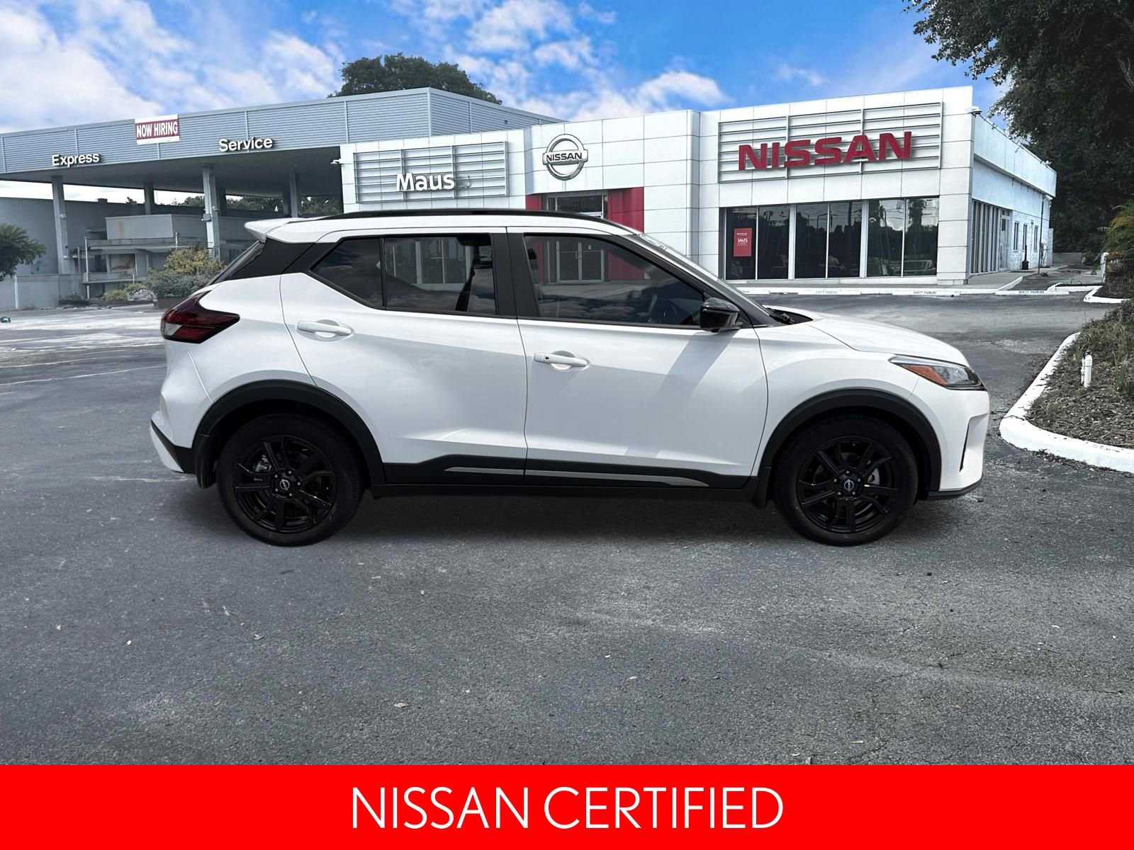 Certified 2024 Nissan Kicks SR w/ SR Premium Package image 2