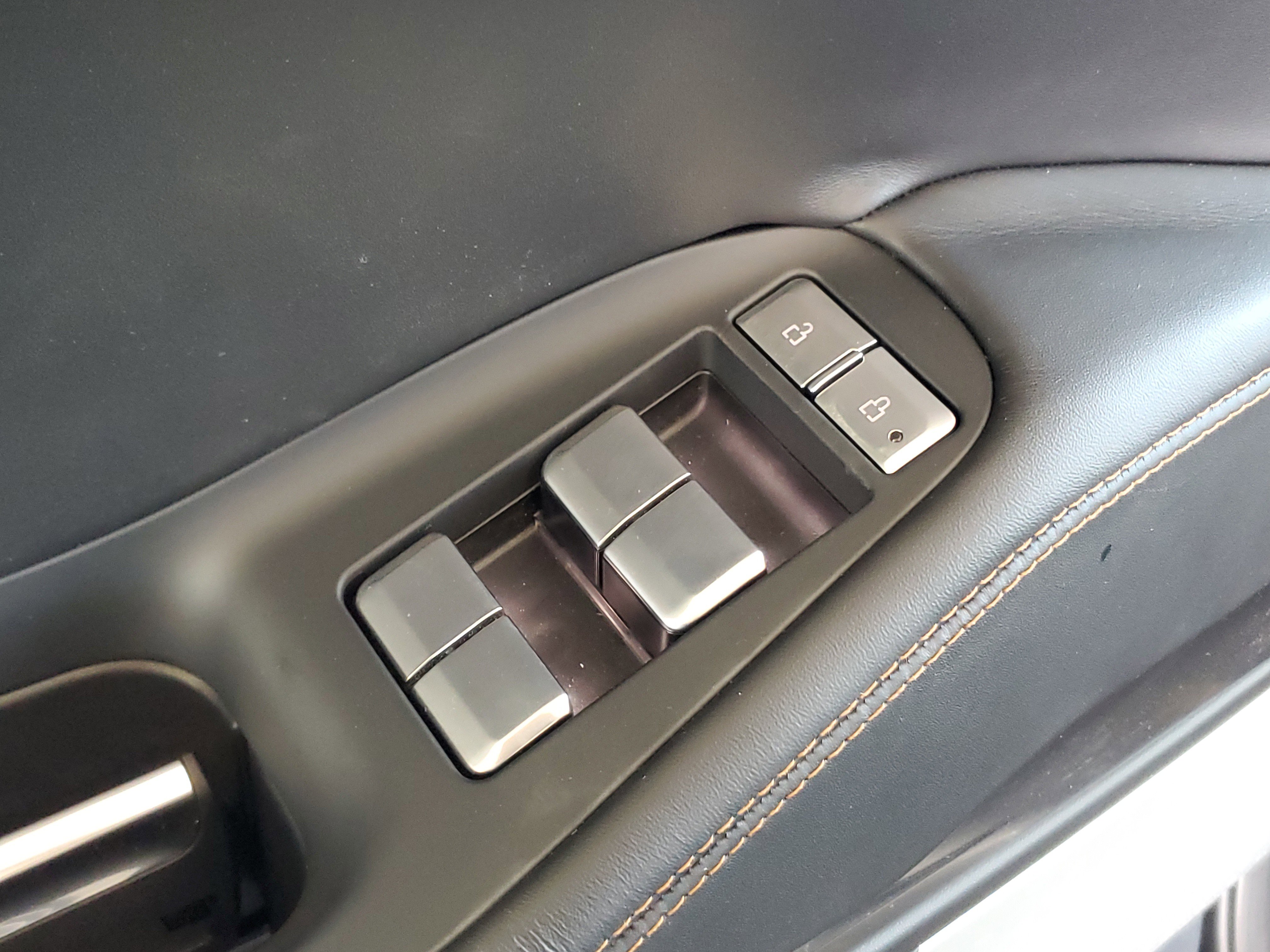 New 2026 Lincoln Navigator L Black Label AWD/4WD image 10