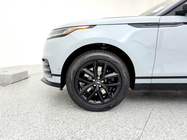 New 2026 Land Rover Range Rover Velar Dynamic SE image 29