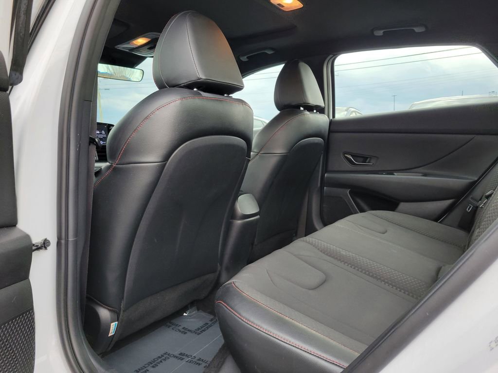 Used 2022 Hyundai Elantra N Line image 13