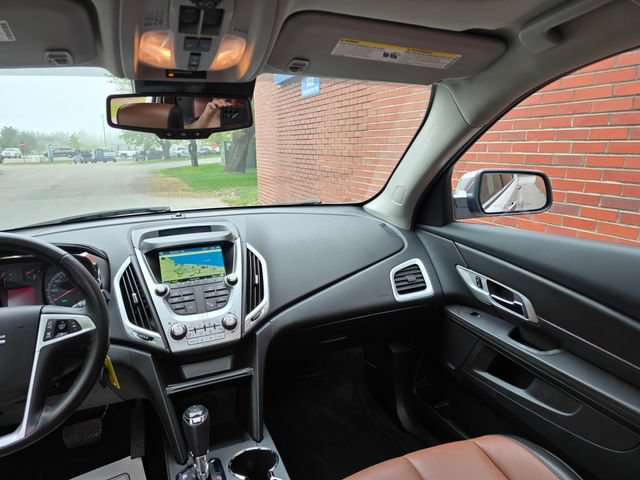 Used 2017 GMC Terrain SLT w/ Open Road Package FWD image 32