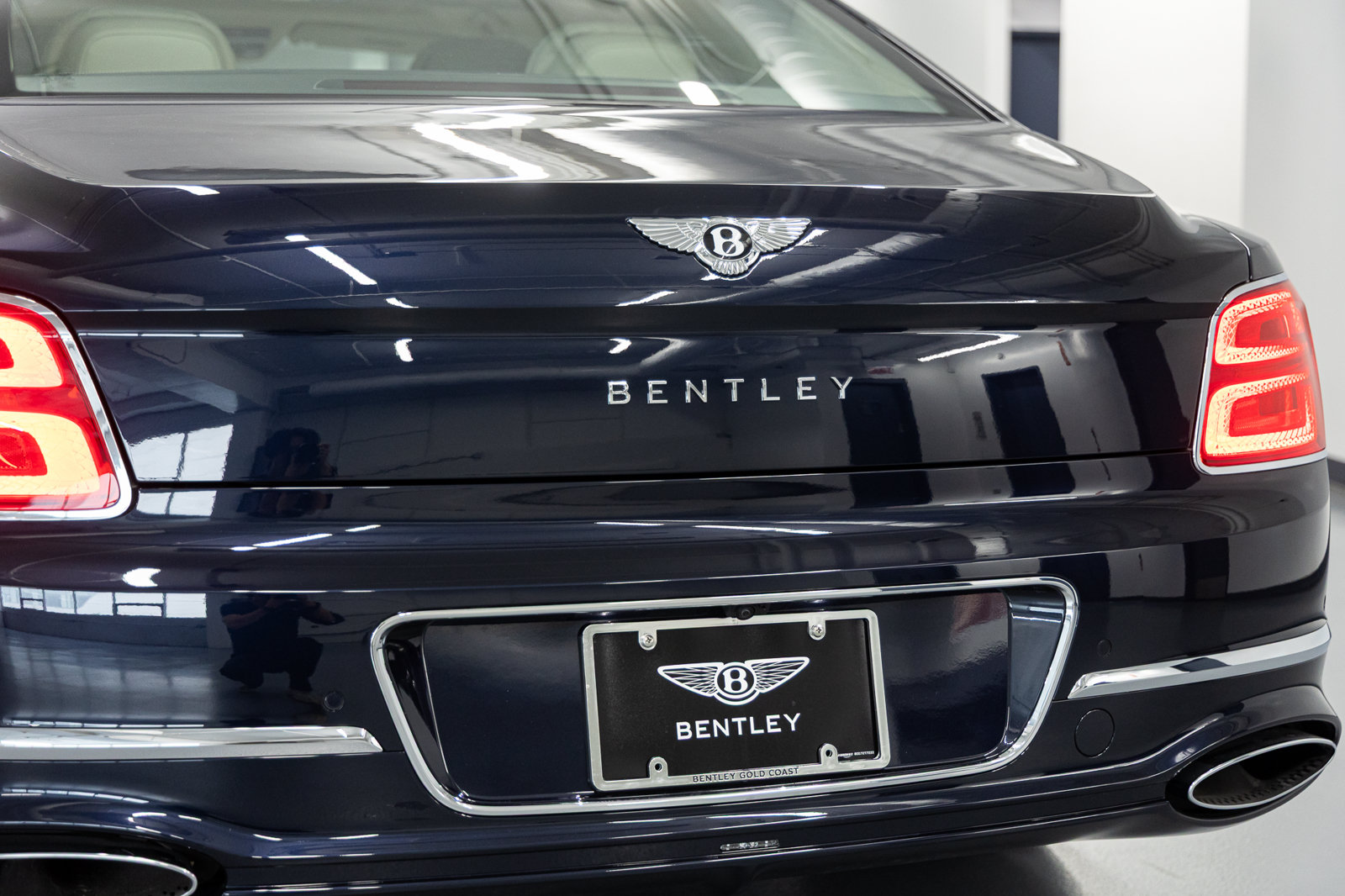 Certified 2026 Bentley Flying Spur V8 AWD/4WD image 18