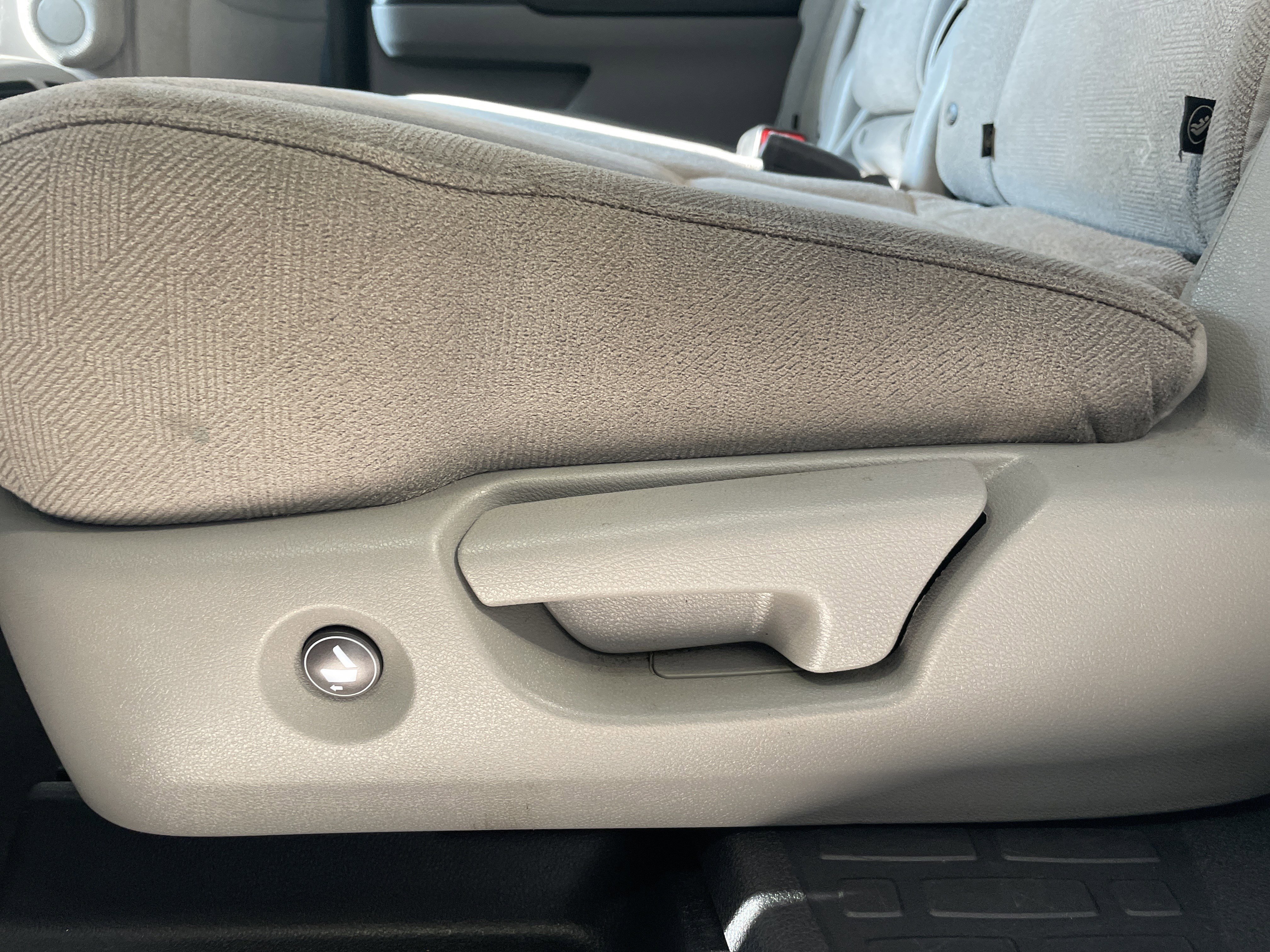 Used 2021 Honda Pilot EX image 30