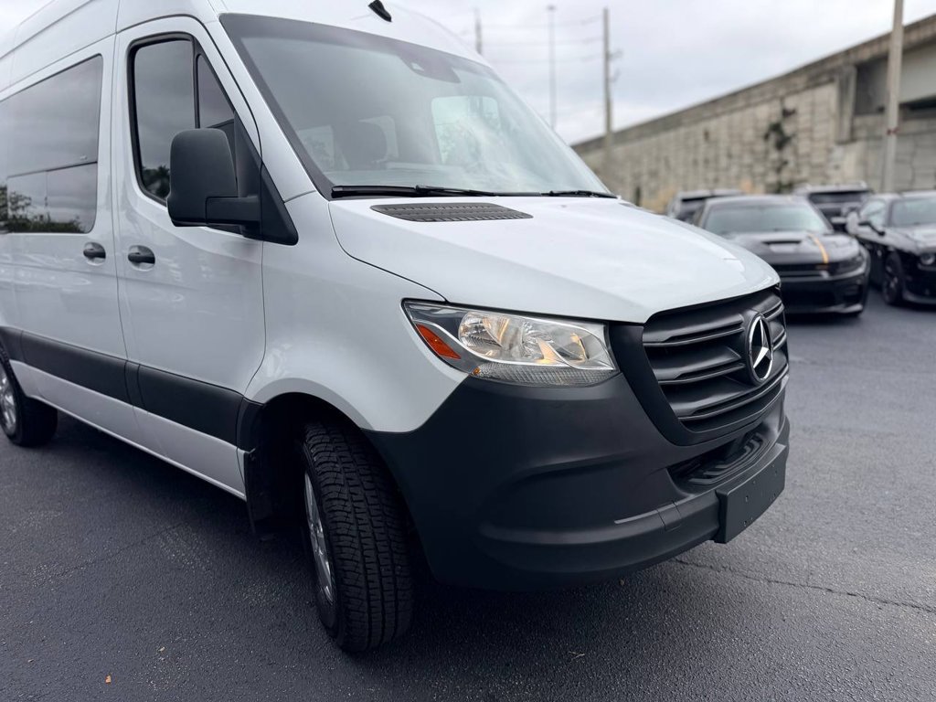 Used 2019 Mercedes-Benz Sprinter 2500 image 16