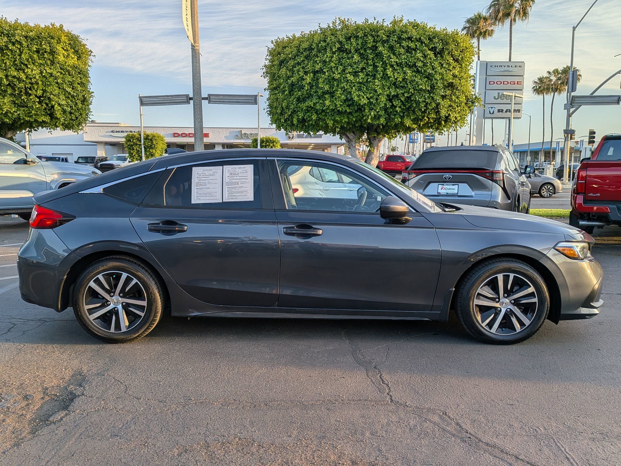 Used 2023 Honda Civic LX image 5