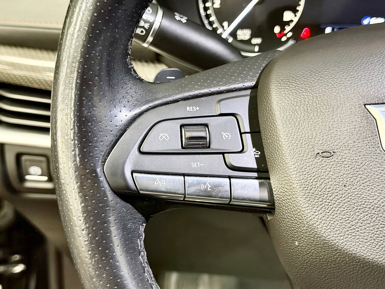 Used 2021 Cadillac XT4 Sport image 27