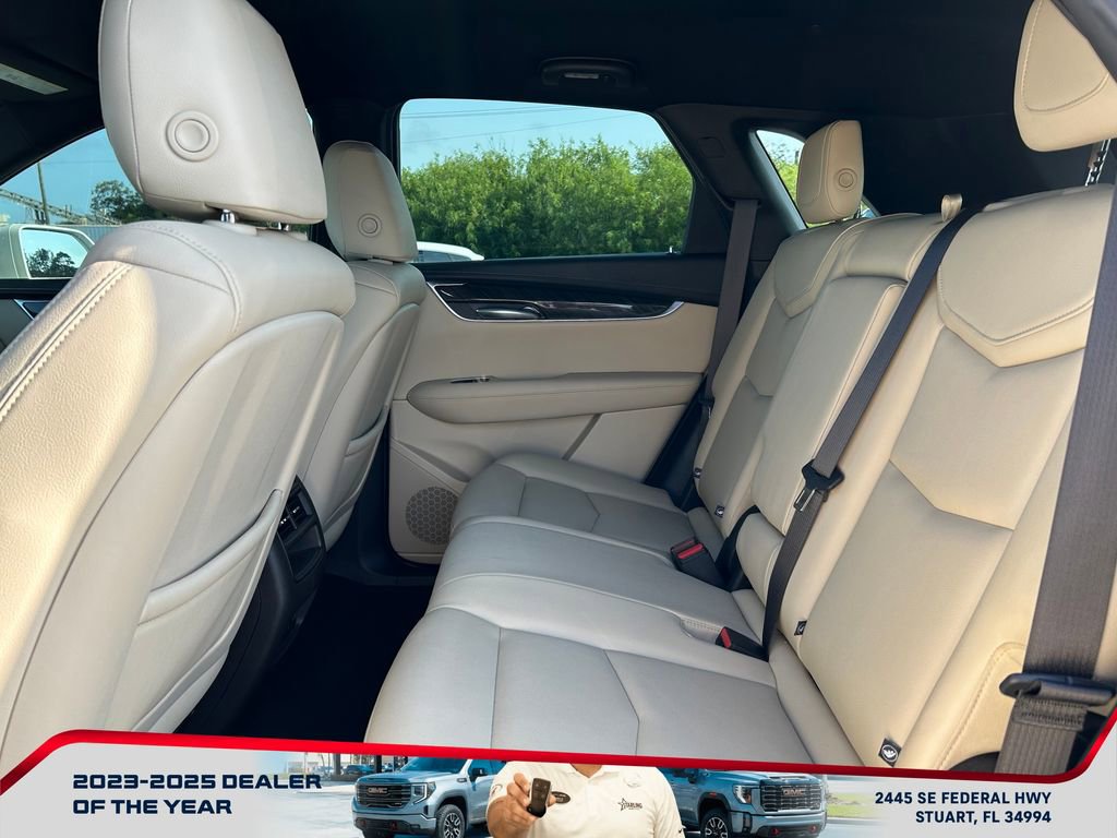 Used 2018 Cadillac XT5 FWD image 11