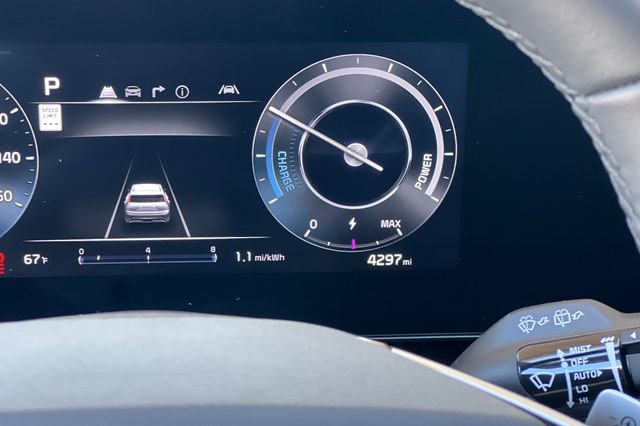 Used 2025 Kia Niro Wind FWD image 34
