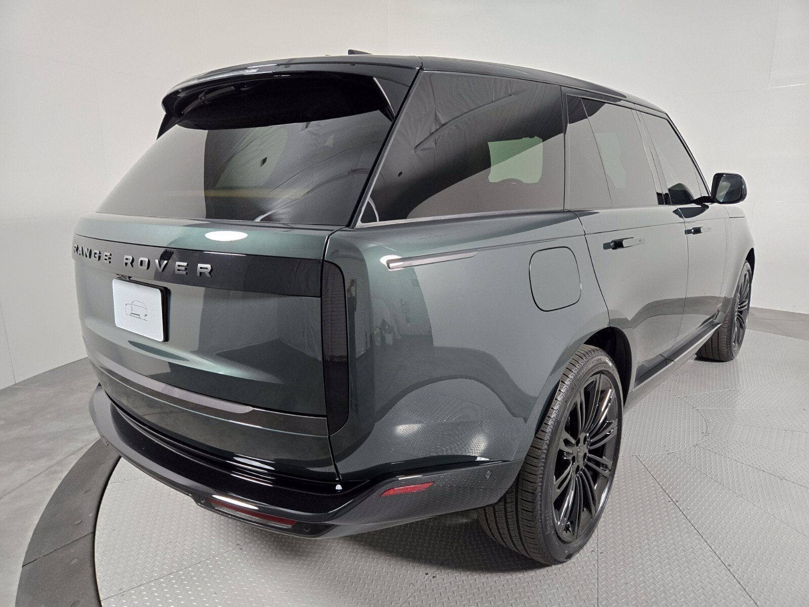 New 2026 Land Rover Range Rover SE AWD/4WD image 2