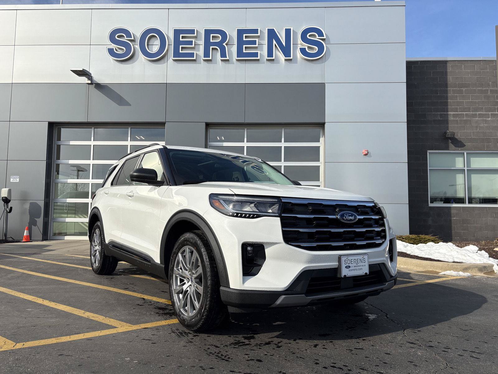 New 2026 Ford Explorer Active w/ Active Comfort Package