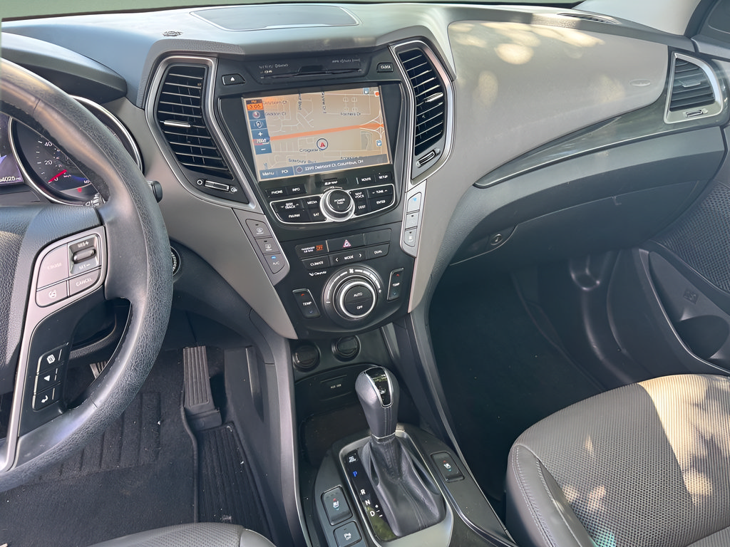 Used 2016 Hyundai Santa Fe Limited w/ Option Group 04 AWD/4WD image 28