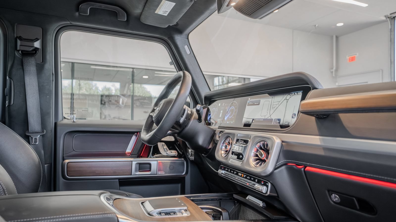 Used 2025 Mercedes-Benz G 580 w/ EQ Technology image 18