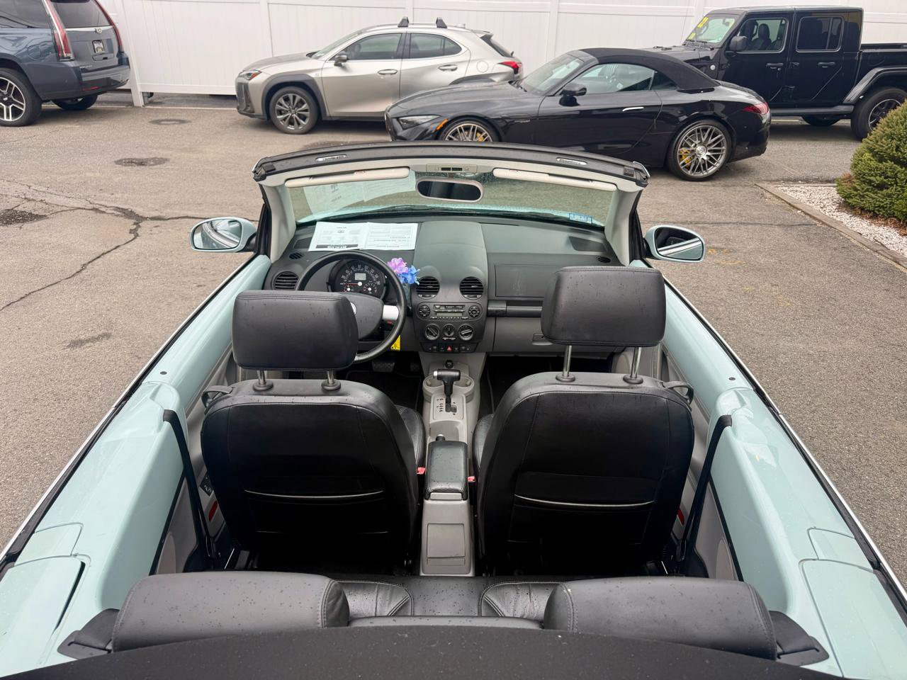 Used 2004 Volkswagen Beetle GLS FWD image 32