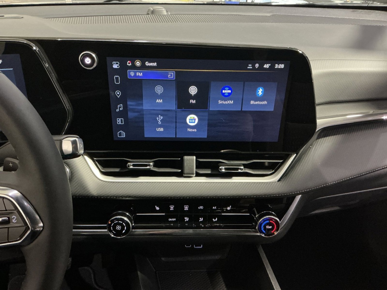 New 2026 Chevrolet Equinox LT w/ Midnight Edition image 26