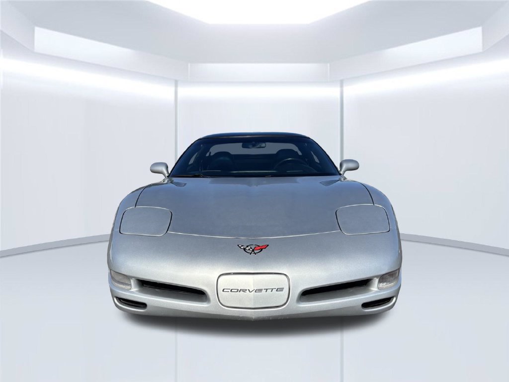 Used 2001 Chevrolet Corvette Coupe w/ Preferred Equipment Group2 RWD image 9