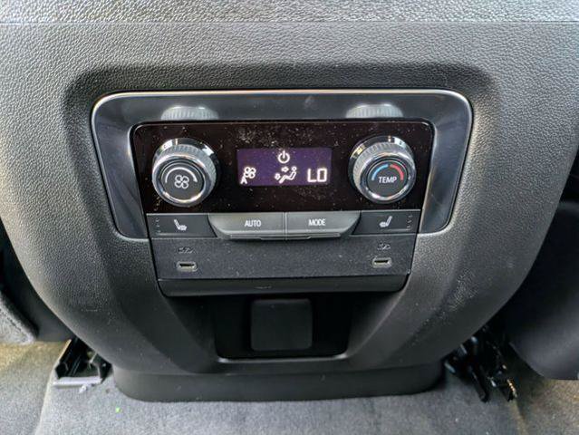 New 2026 Chevrolet Tahoe Premier w/ Sun And Tow Package AWD/4WD image 33
