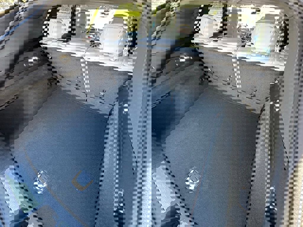 New 2026 Cadillac Lyriq Sport image 16