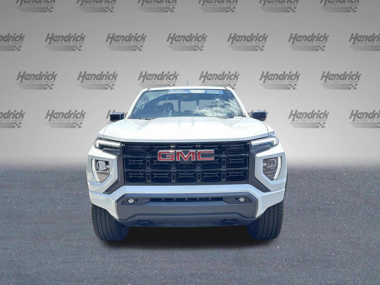 Used 2024 GMC Canyon Elevation w/ Convenience Package RWD image 3