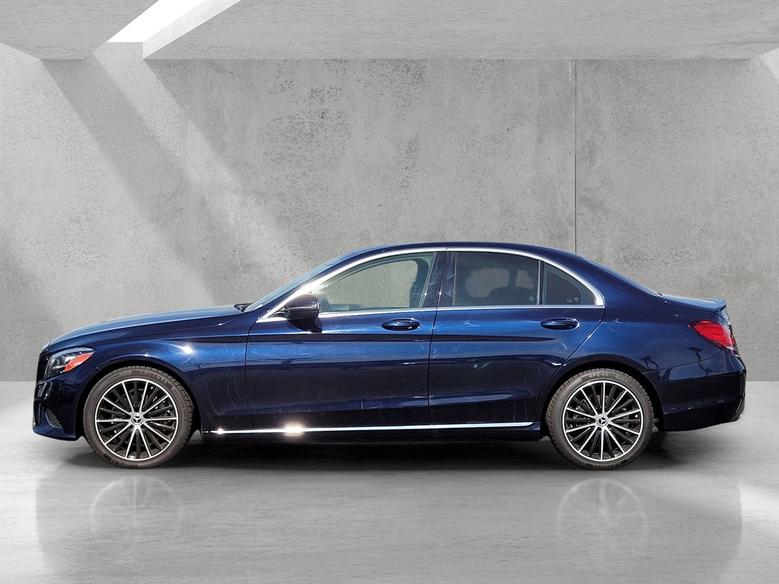 Used 2019 Mercedes-Benz C 300 Sedan image 7