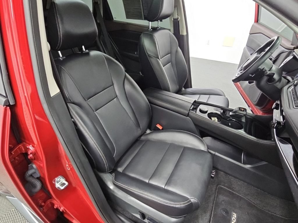 Used 2023 Nissan Rogue SL AWD/4WD image 38