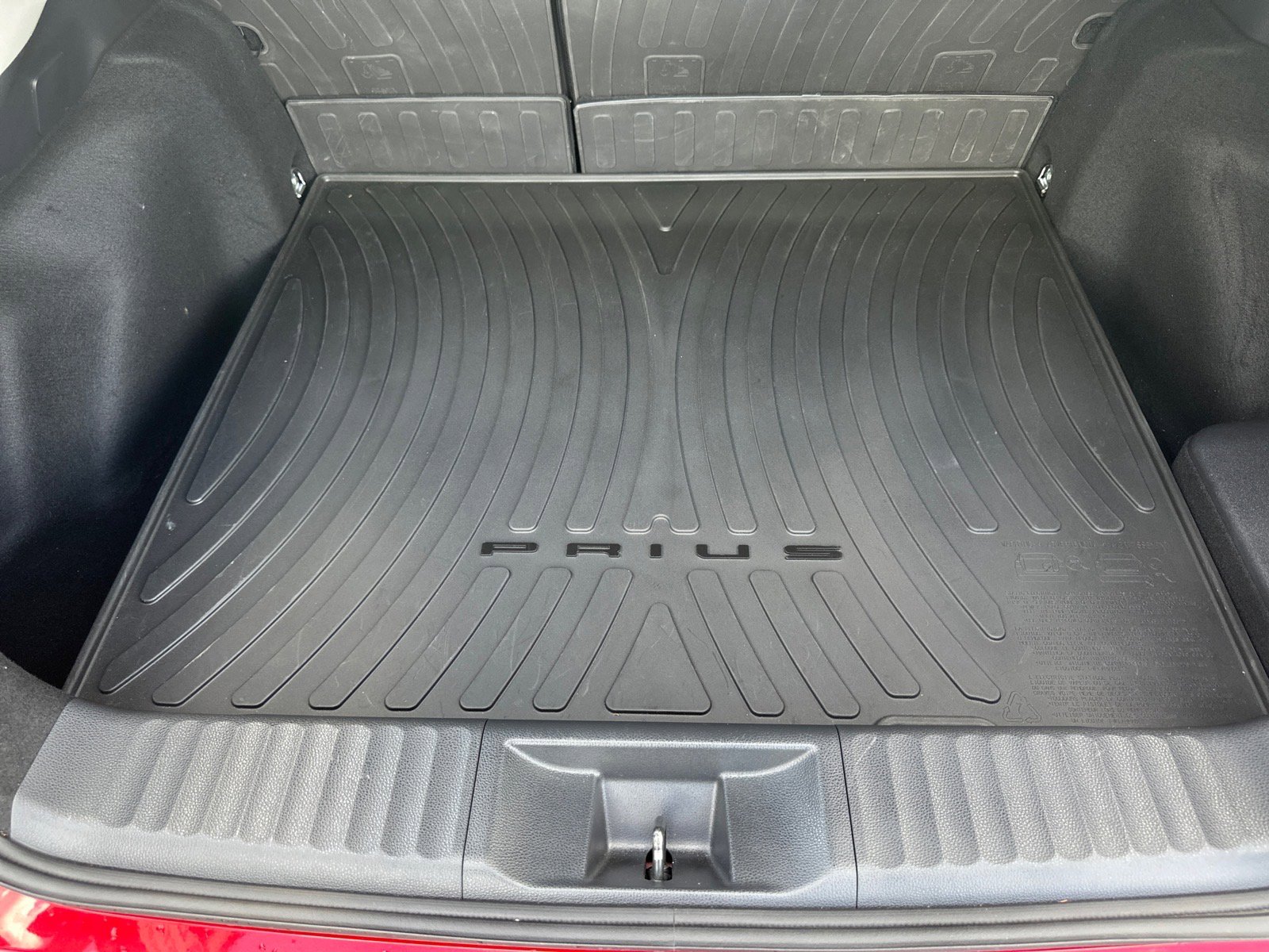 Used 2024 Toyota Prius XLE AWD/4WD image 17