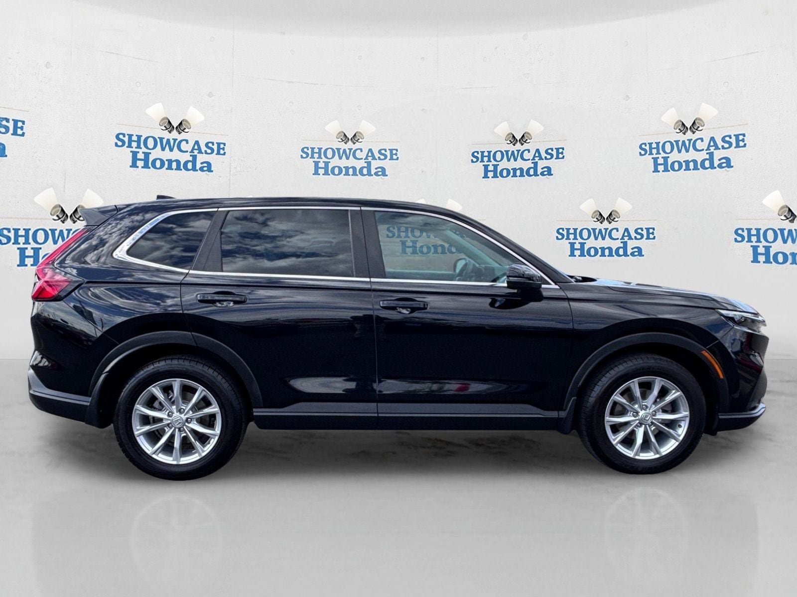 Certified 2024 Honda CR-V EX image 9