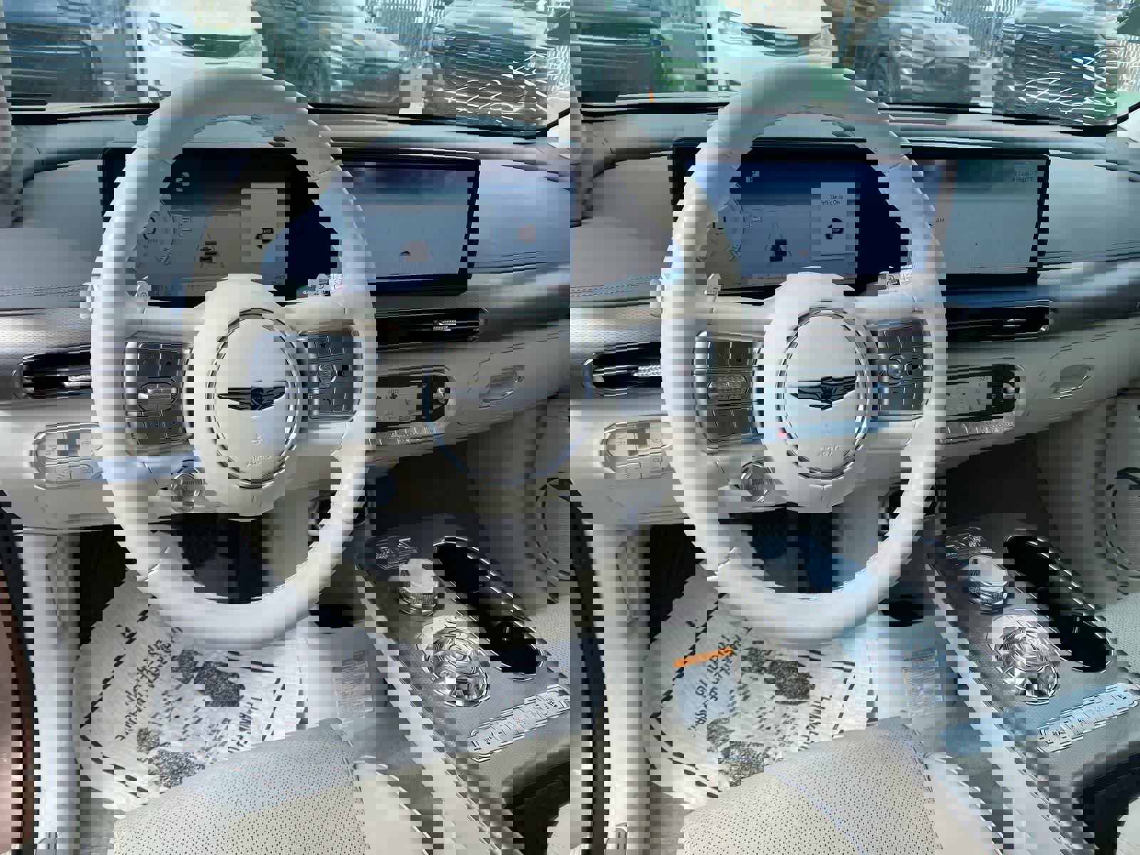 Used 2024 Genesis GV60 Advanced image 10