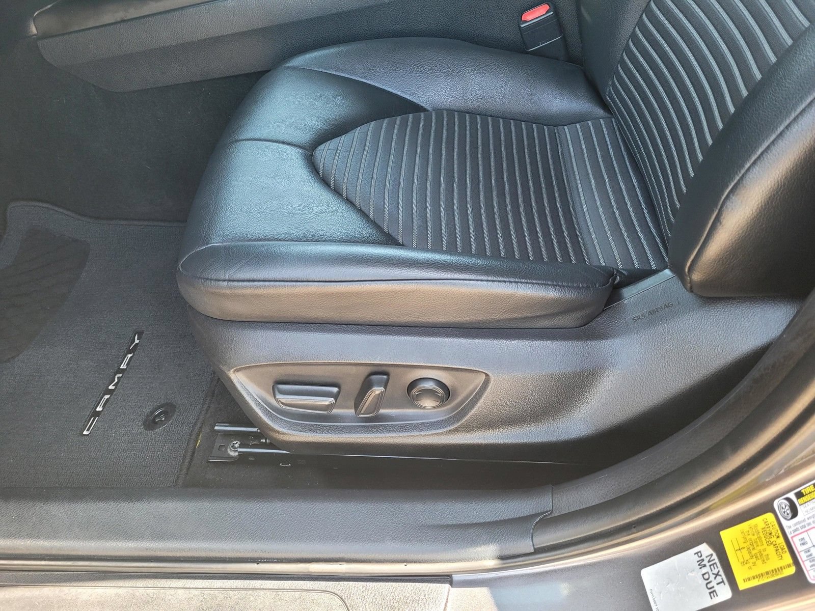 Used 2021 Toyota Camry SE FWD image 20