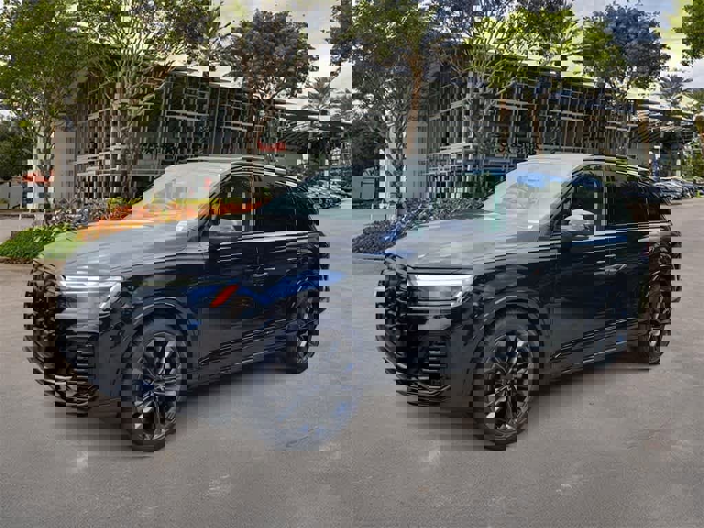 New 2026 Audi Q7 3.0T Premium Plus