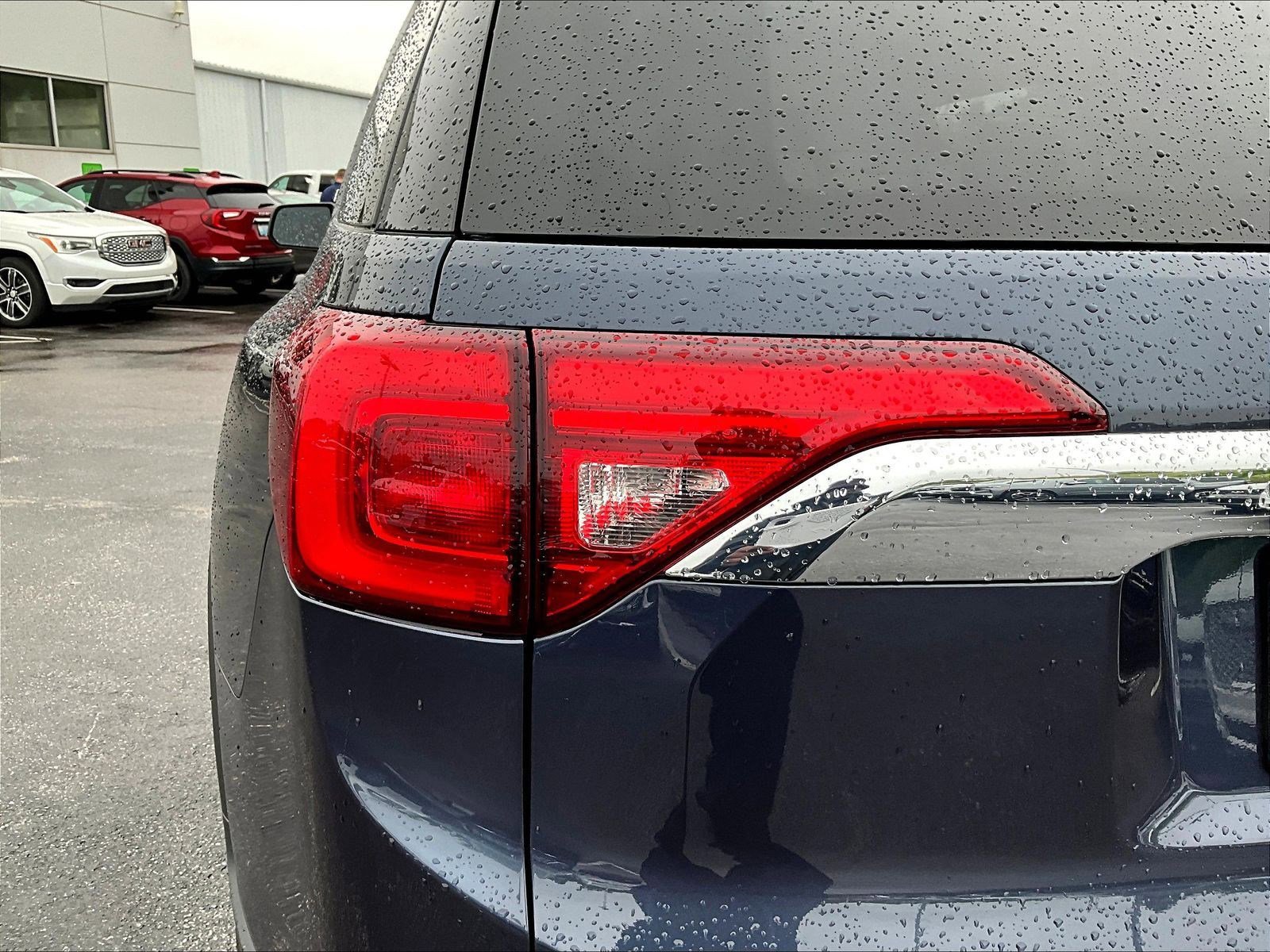 Used 2018 GMC Acadia SLE w/ Driver Alert Package I FWD image 23